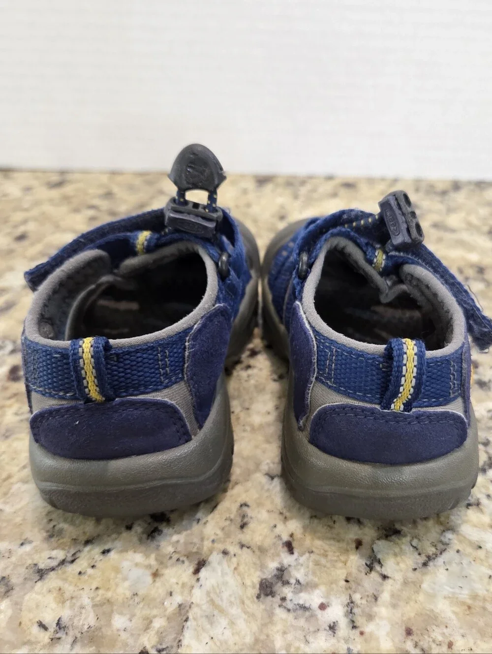 Keen Newport H2 Toddler Sandals Blue Yellow Hiking Water Shoes Size 7 Toddler